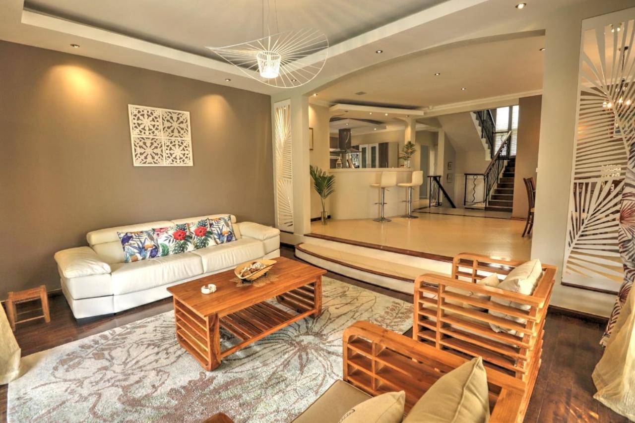 Happiness Villa 3 Bedroom Luxury Villa With Private Pool, Near All Amenities And Beaches Mauritius Grand-Baie Eksteriør bilde
